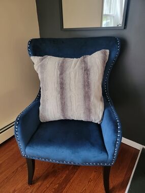 Dkny Plush Faux Fur Accent Pillow in Light Gray with Subtle Stripe